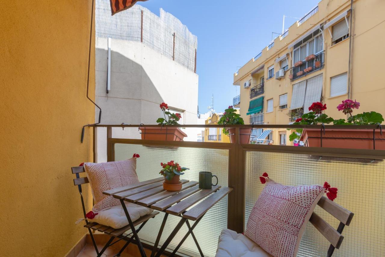 Apartment Luminoso De Dos Con Terraza Y Parking En El Centro Málaga